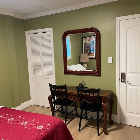 Private La Bedroom W Private Half-Bathroom - Ac - Wifi - Private Fridge -Smart Tv Los Angeles Bagian luar foto