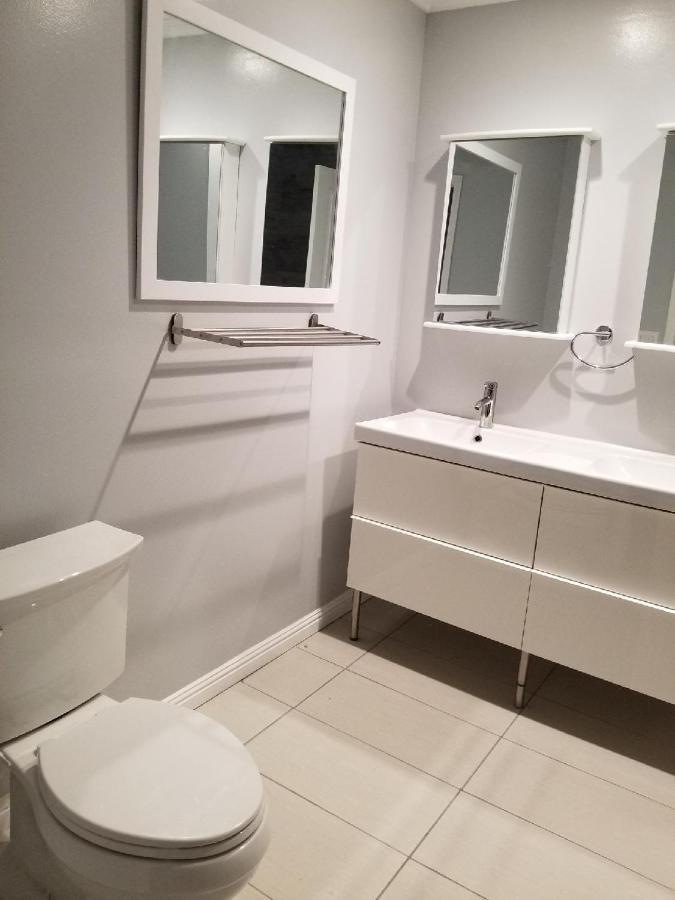 Private La Bedroom W Private Half-Bathroom - Ac - Wifi - Private Fridge -Smart Tv Los Angeles Bagian luar foto