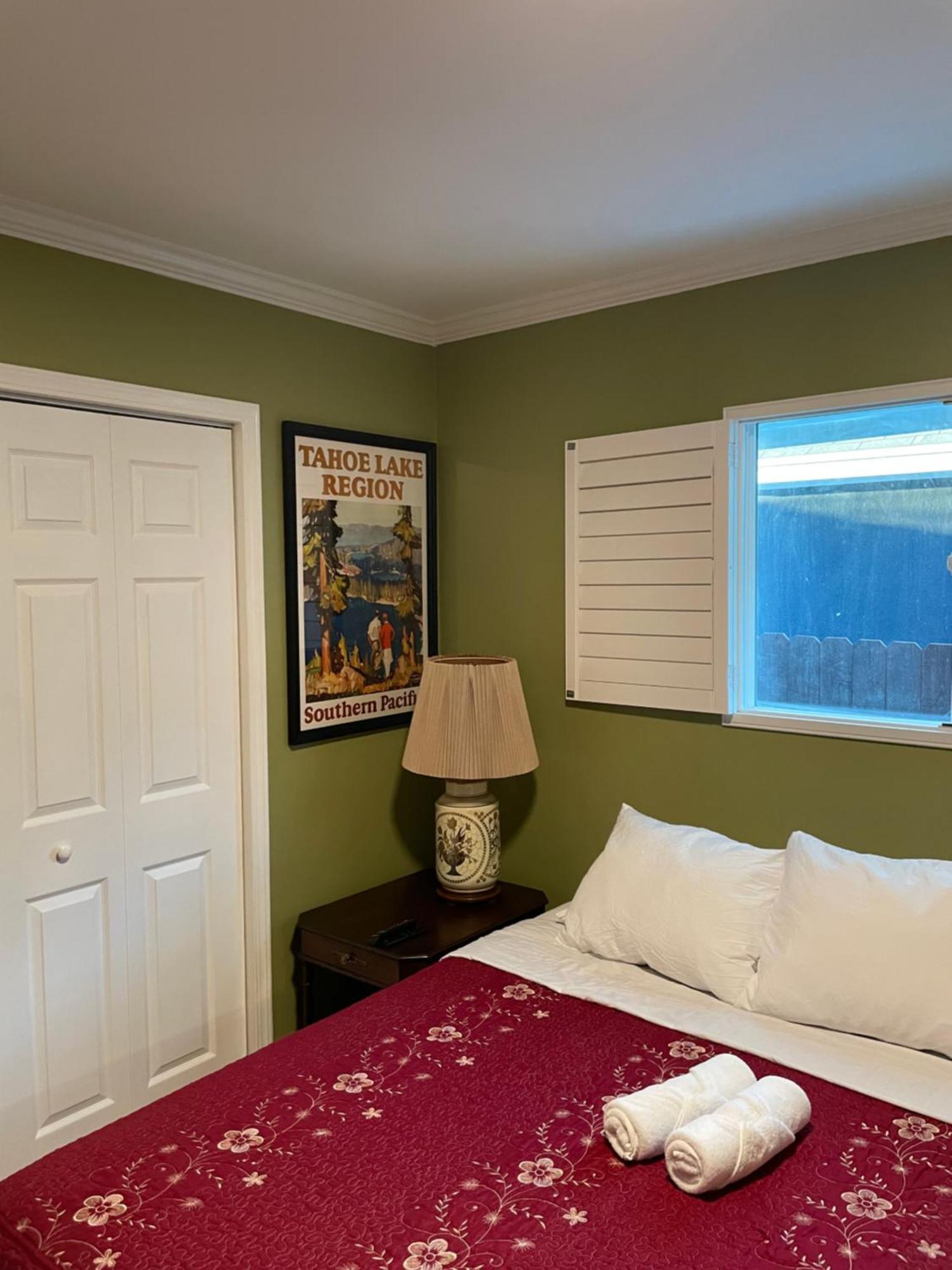 Private La Bedroom W Private Half-Bathroom - Ac - Wifi - Private Fridge -Smart Tv Los Angeles Bagian luar foto